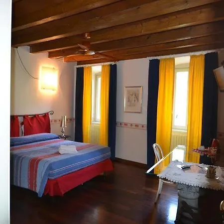 Ca Rossa Bed and breakfast