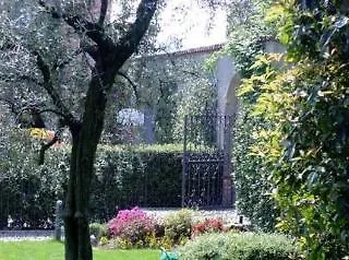 Ca Rossa Bed & Breakfast