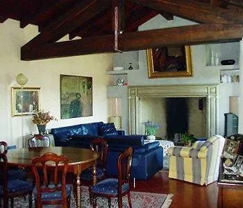 Ca Rossa Oda ve Kahvaltı Bergamo