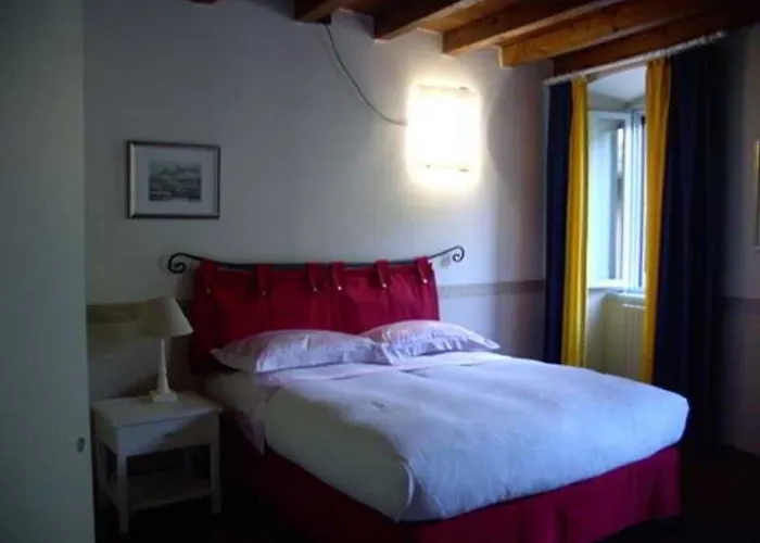 Ca Rossa Bed and Breakfast