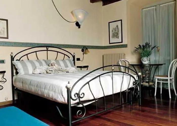 Bed and Breakfast Ca Rossa 2*