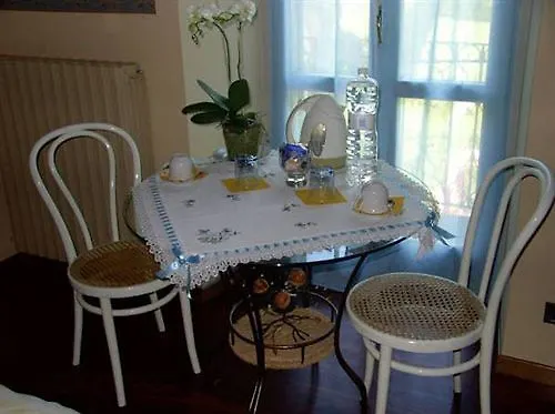 Ca Rossa Bed and Breakfast 2*